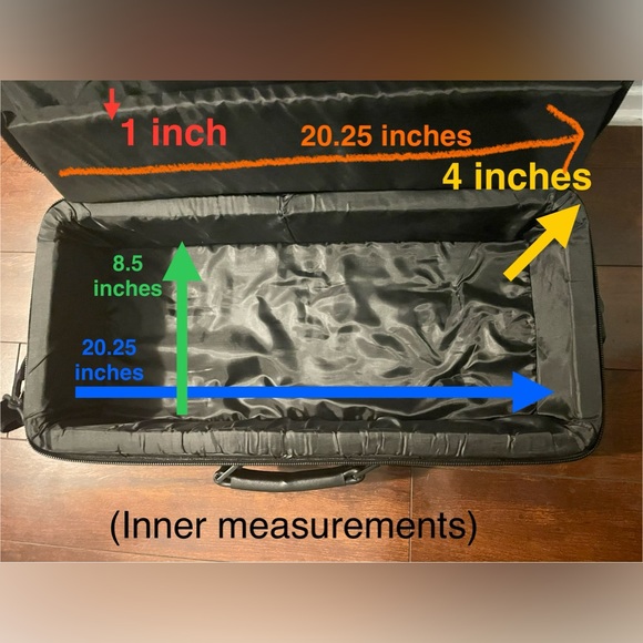 Bushnell Travel scope tripod case - with padding, insert and strap 🔎 - Picture 13 of 14